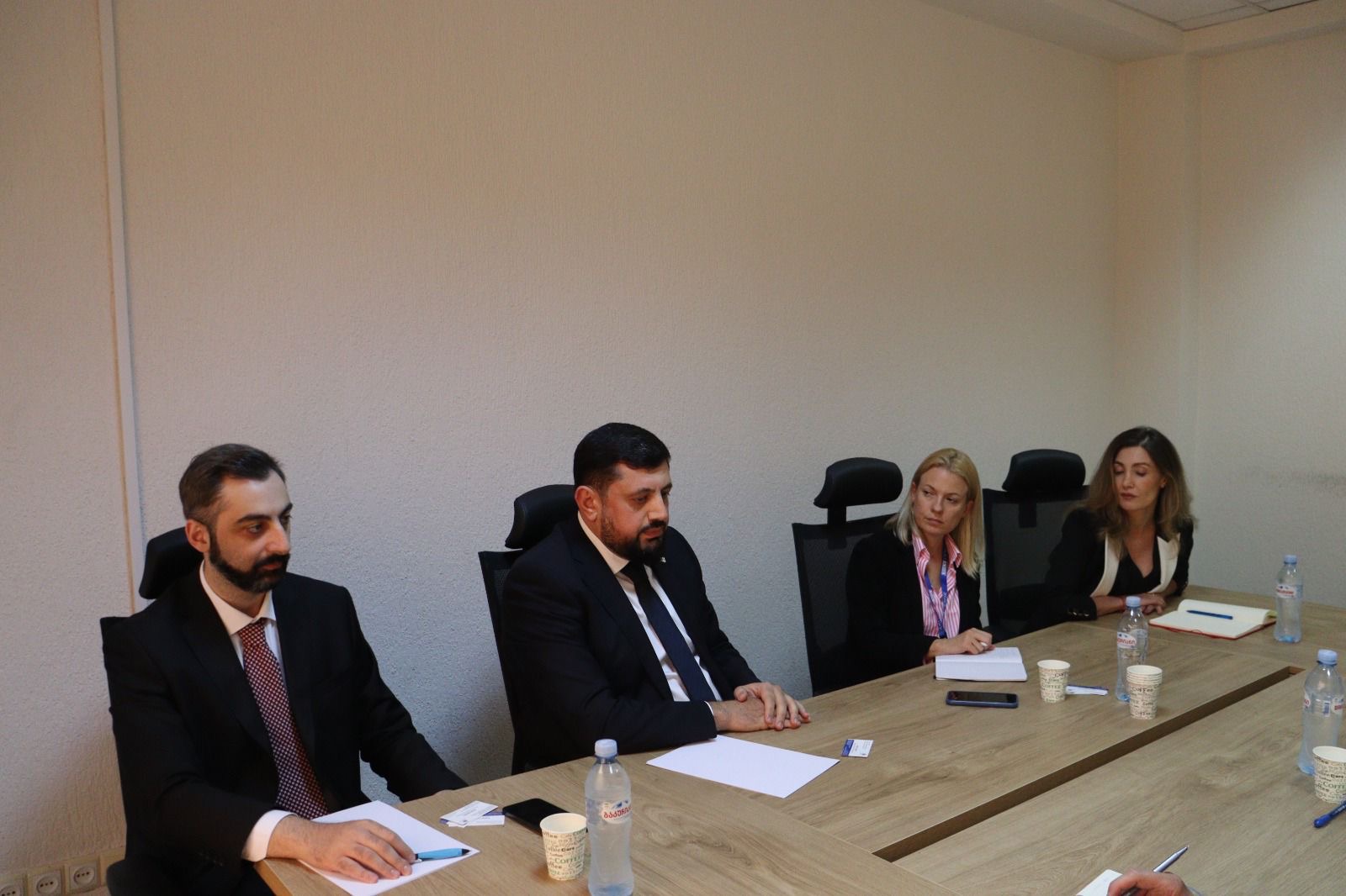 The head of the Anti-Corruption Bureau, Razhden Kuprashvili, met with the head of the OSCE/ODIHR mission, Eoghan Murphy