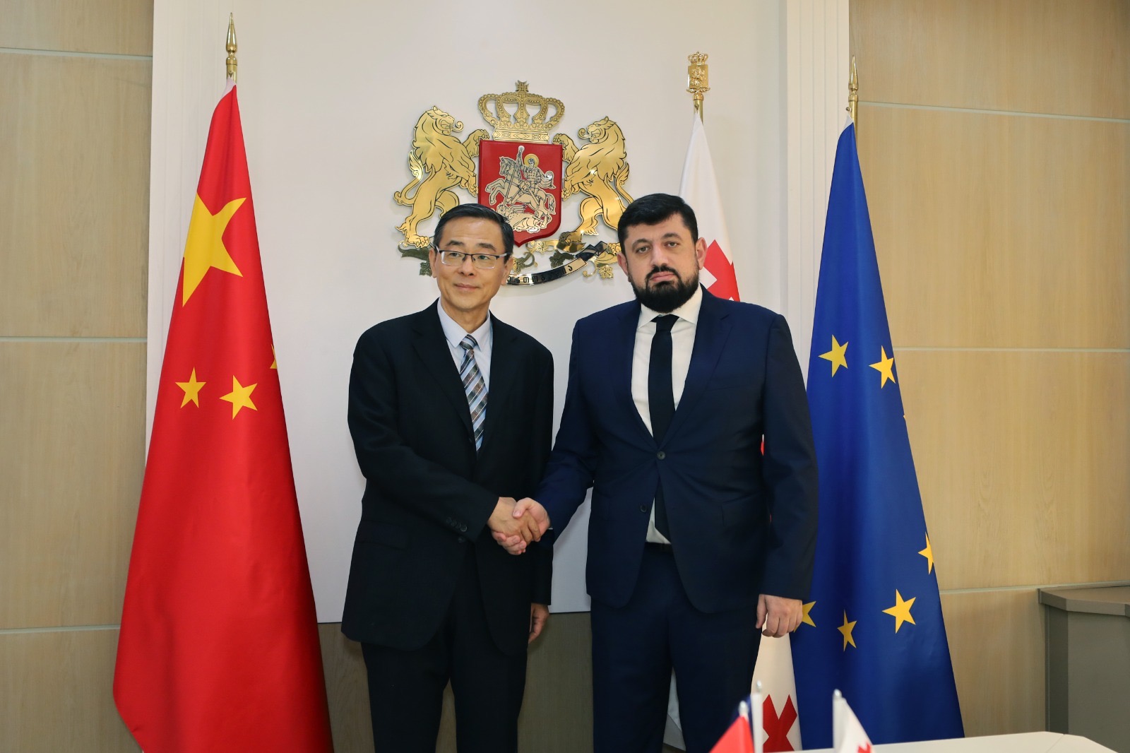 The Head of the Anti-Corruption Bureau, Razhden Kuprashvili, met with the Ambassador Extraordinary and Plenipotentiary of the People's Republic of China to Georgia, Zhou Qian, and his First Secretary, Wang Dan.